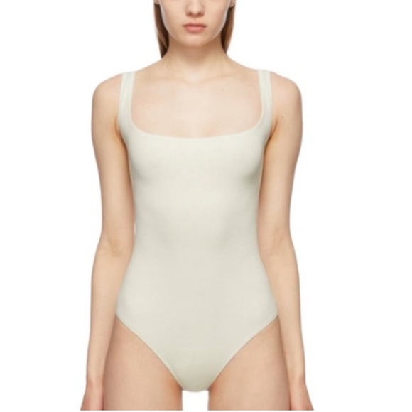SKIMS Ribbed Stretch Cotton Bodysuit in Bone 2X - Picture 1 of 4